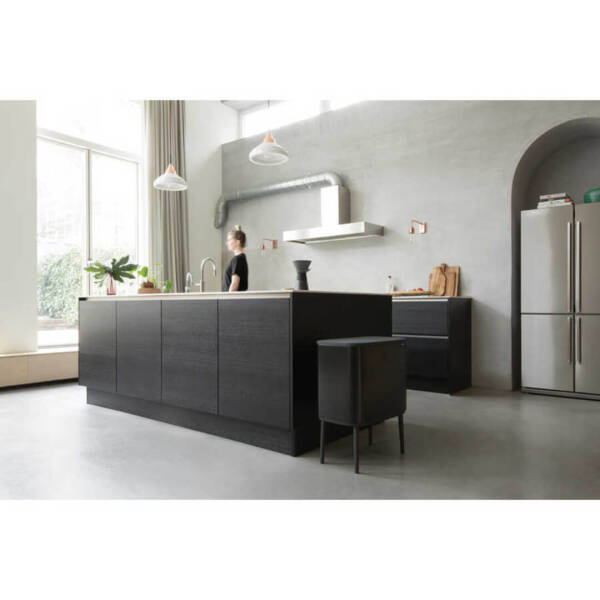 Brabantia Bo Matt Black Dokunmatik Çöp Kutusu 11+23L - 2