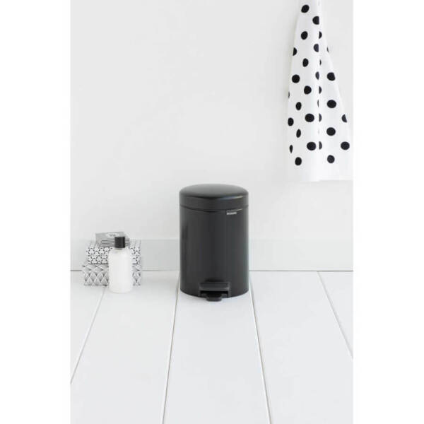 Brabantia Newicon Matt Black Pedallı Çöp Kutusu 3 L - 2