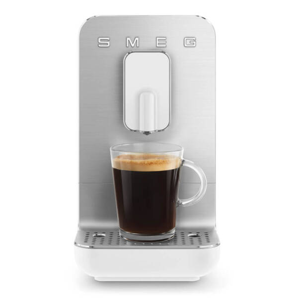 Smeg 50'S Style Espresso Otomatik Kahve Makinesi Mat Beyaz BCC01WHMEU - 9
