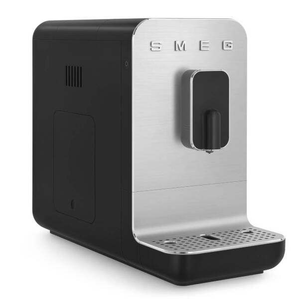Smeg 50'S Style Espresso Otomatik Kahve Makinesi Mat Siyah BCC01BLMEU - 3