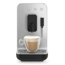 Smeg 50'S Style Espresso Otomatik Kahve Makinesi Mat Siyah BCC02BLMEU - 5